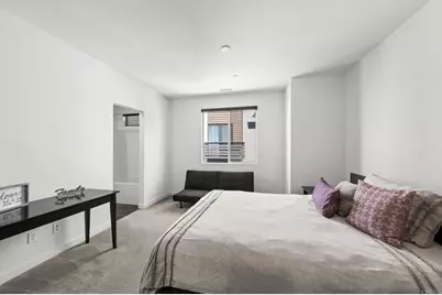 2563 State Street, Carlsbad, CA 92008 - Photo 18