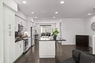 2563 State St, Carlsbad, CA 92008 - Photo 4