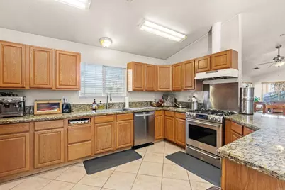 1423 25 Via Lima, Fallbrook, CA 92028 - Photo 32