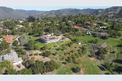 2187 Mil Sorpresas Drive, Fallbrook, CA 92028 - Photo 44