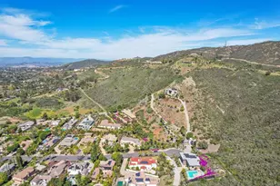 2535 San Clemente Ave, Vista, CA 92084 - Photo 48