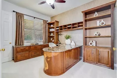 3842 Modena Pl, San Diego, CA 92130 - Photo 10