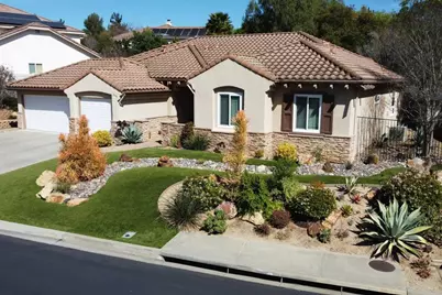 2194 Stone Castle, Fallbrook, CA 92028 - Photo 2