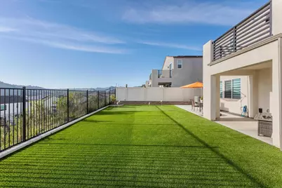 550 Meadowood Street, Fallbrook, CA 92028 - Photo 32