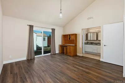 2067 Paseo De Anza, Vista, CA 92084 - Photo 16