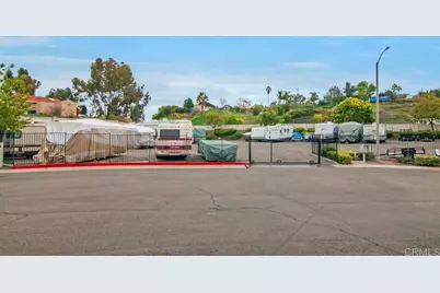 2067 Paseo De Anza, Vista, CA 92084 - Photo 24