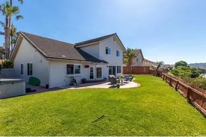 2124 Pintoresco Court, Carlsbad, CA 92009 - Photo 12