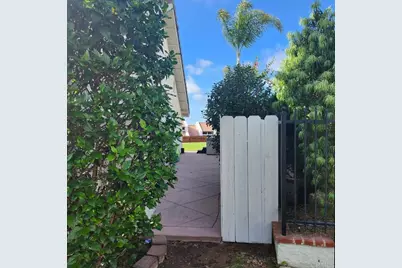 2124 Pintoresco Court, Carlsbad, CA 92009 - Photo 18