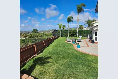 2124 Pintoresco Court, Carlsbad, CA 92009 - Photo 10