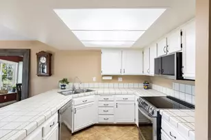 349 Rolling Hills Ln, San Marcos, CA 92069 - Photo 6