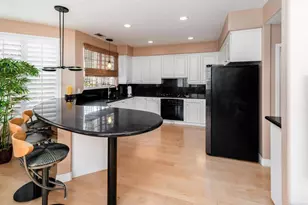 6663 Sitio Palmas, Carlsbad, CA 92009 - Photo 10