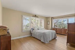 1330 Sugarbush Dr, Vista, CA 92084 - Photo 20