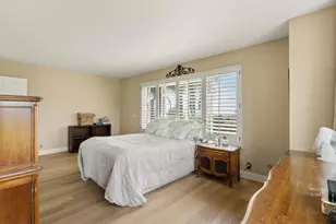 1330 Sugarbush Dr, Vista, CA 92084 - Photo 22