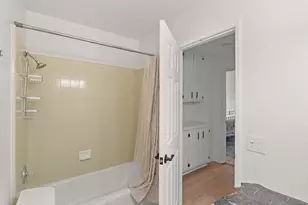1330 Sugarbush Dr, Vista, CA 92084 - Photo 30