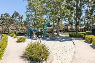 8092 Paseo Arrayan, Carlsbad, CA 92009 - Photo 42