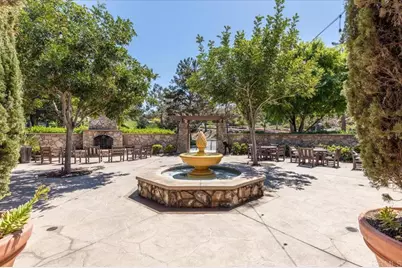 8092 Paseo Arrayan, Carlsbad, CA 92009 - Photo 38