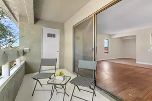 1040 E Washington Ave, Escondido, CA 92025 - Photo 14