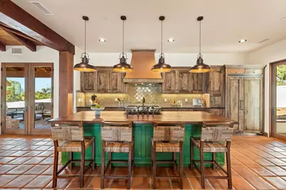 2525 Date Palm Court, Vista, CA 92084 - Photo 10