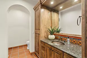 2525 Date Palm Ct, Vista, CA 92084 - Photo 16