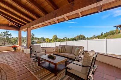2525 Date Palm Court, Vista, CA 92084 - Photo 42