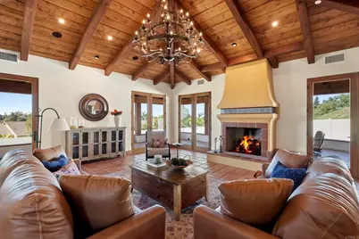 2525 Date Palm Court, Vista, CA 92084 - Photo 22