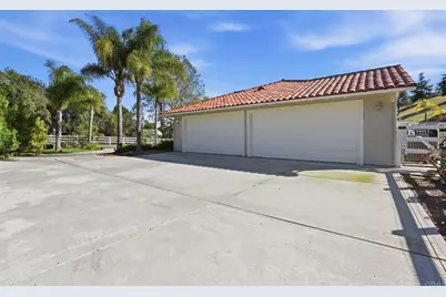 4851 Sweetgrass Lane, Bonsall, CA 92003 - Photo 66