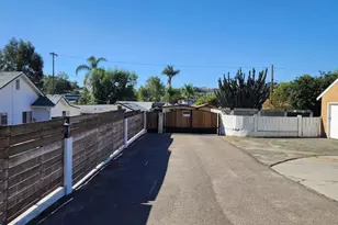 177-79 Palmyra Dr, Vista, CA 92084 - Photo 8