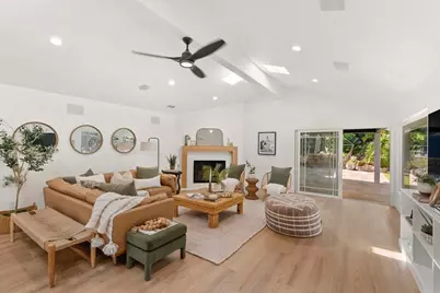 1102 Fleetridge Drive, San Diego, CA 92106 - Photo 22