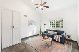 1102 Fleetridge Dr, San Diego, CA 92106 - Photo 48