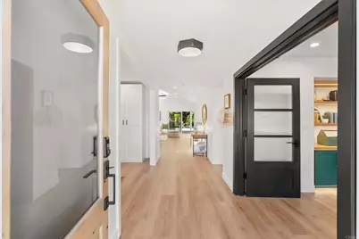 1102 Fleetridge Drive, San Diego, CA 92106 - Photo 6