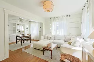 1526 Van Buren Ave, San Diego, CA 92103 - Photo 2