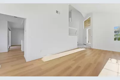 14493 Corte Lampara, San Diego, CA 92129 - Photo 6