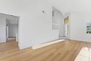 14493 Corte Lampara, San Diego, CA 92129 - Photo 6