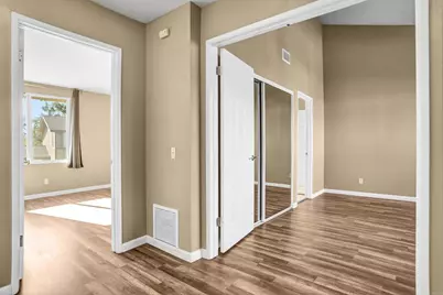 1887 Montgomery Avenue, Ventura, CA 93004 - Photo 36