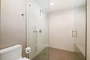 2110 Avenida De La Playa, La Jolla, CA 92037 - Photo 20