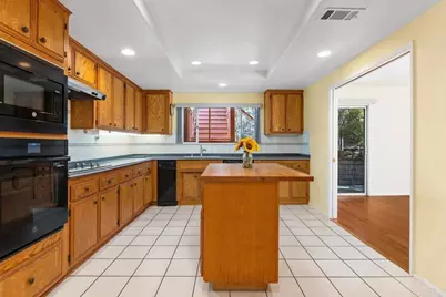 28444 Fallen Tree Lane, Escondido, CA 92026 - Photo 16