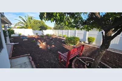 25875 Coombe Hill Drive, Menifee, CA 92586 - Photo 24