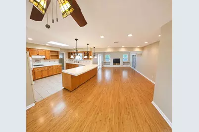 25875 Coombe Hill Drive, Menifee, CA 92586 - Photo 2