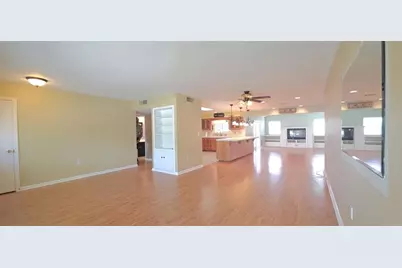 25875 Coombe Hill Drive, Menifee, CA 92586 - Photo 2