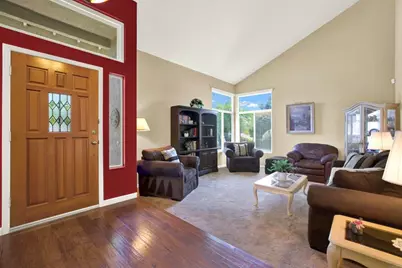 2207 Pleasantwood Lane, Escondido, CA 92026 - Photo 10