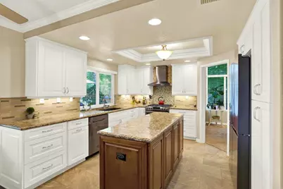 2207 Pleasantwood Lane, Escondido, CA 92026 - Photo 18