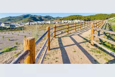 35076 Hacienda Heights, Fallbrook, CA 92028 - Photo 28