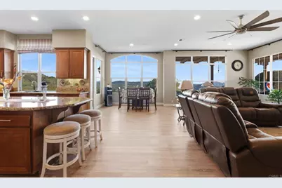 13785 Woodstock Place, Valley Center, CA 92082 - Photo 18