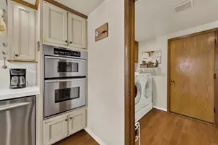 10353 Oak Ranch Ln, Escondido, CA 92026 - Photo 16