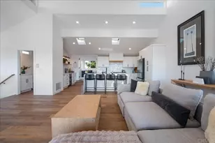 1875 Parliament Dr, Encinitas, CA 92024 - Photo 4