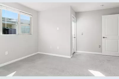 687 S Coast Highway 101 #223, Encinitas, CA 92024 - Photo 16