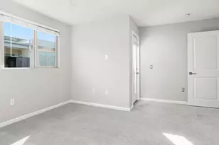 687 S Coast Hwy 101, Encinitas, CA 92024 - Photo 16