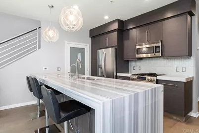 687 S Coast Highway 101 #223, Encinitas, CA 92024 - Photo 1