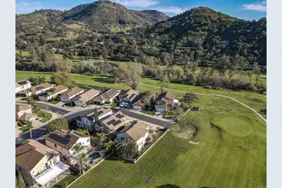 29604 Gracilior Drive, Escondido, CA 92026 - Photo 38