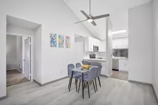 6214 Agee St, San Diego, CA 92122 - Photo 12